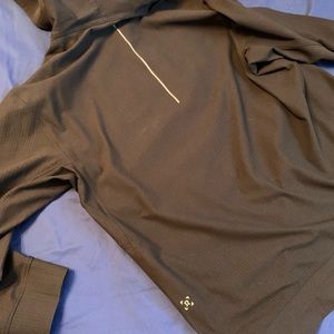 LULULEMON MEN SURGE HOODIE